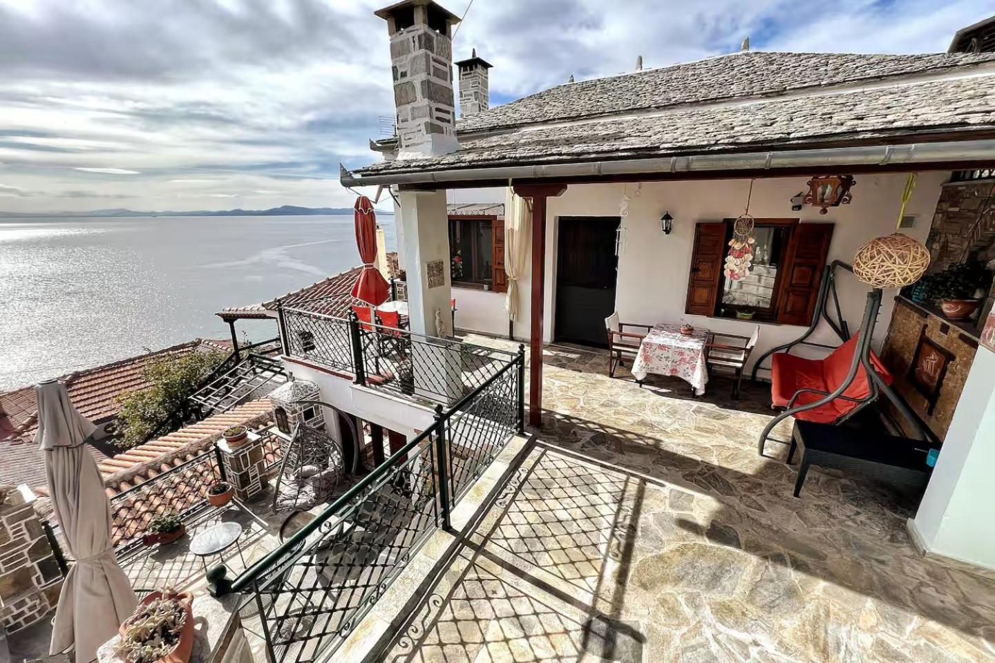 The Pagasetic Balcony - Magestic Sea Cottage Volos Bagian luar foto